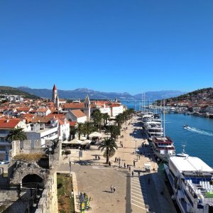 Promenade Trogir_klein.jpg