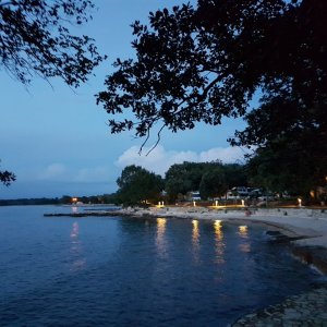 Campingstrand beim Abendspaziergang