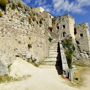 17 Burg Klis.jpg