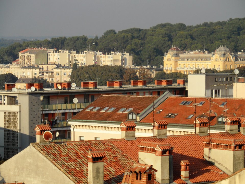 über den Dächern von Pula