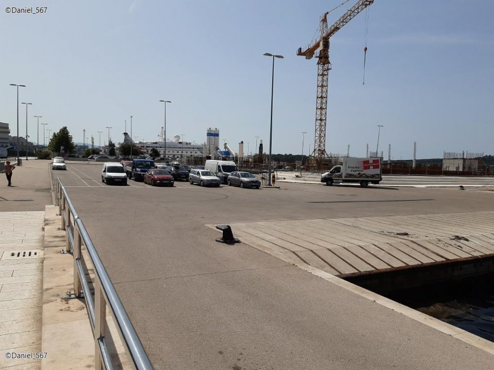 02_Schifffahrt Sibenik Zirje.jpg