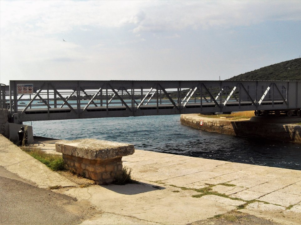 05 Cres 2019 Der Süden Osor.JPG