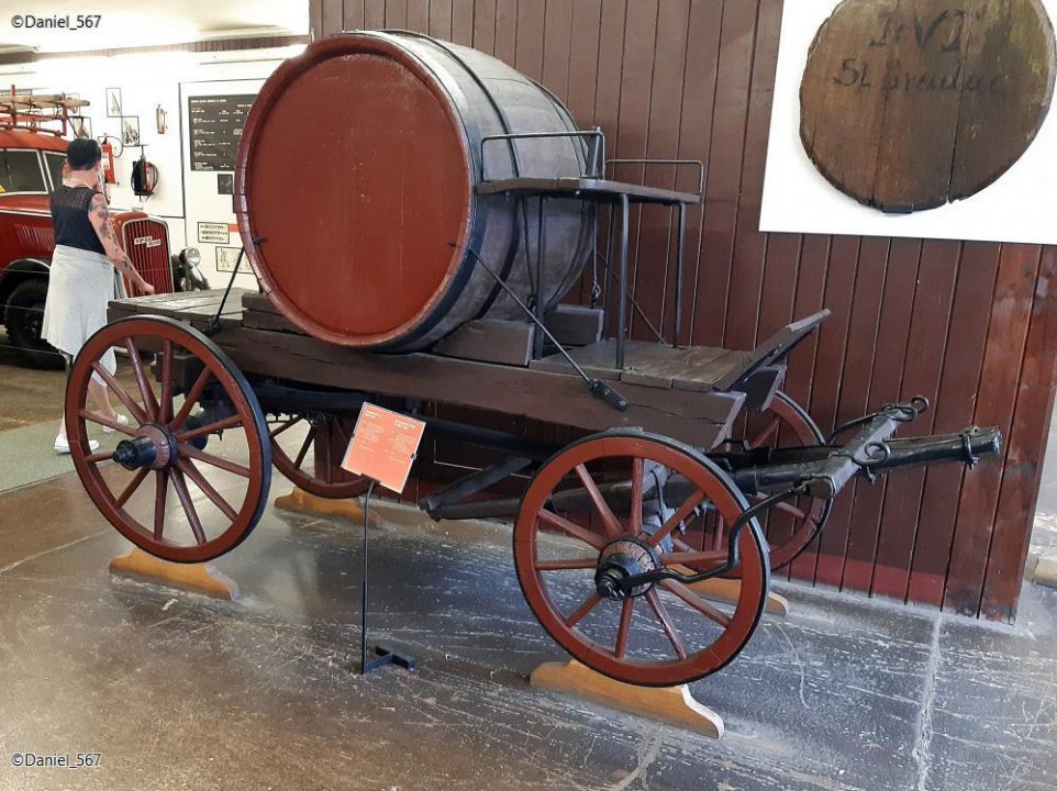 08_Tesla-Museum Zagreb.jpg