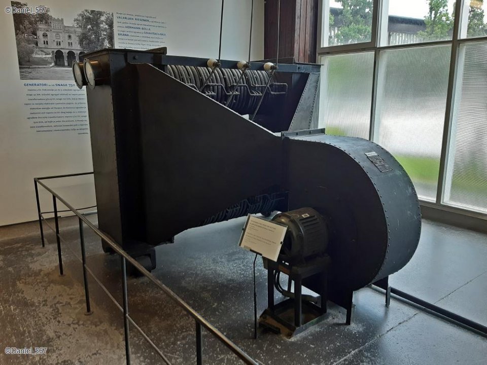 112_Tesla-Museum Zagreb.jpg