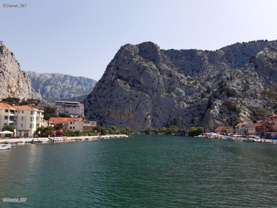 20_Omis.jpg