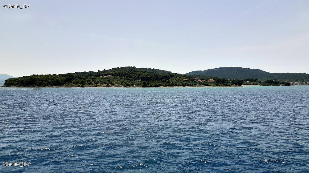 24_Schifffahrt Sibenik Zirje.jpg