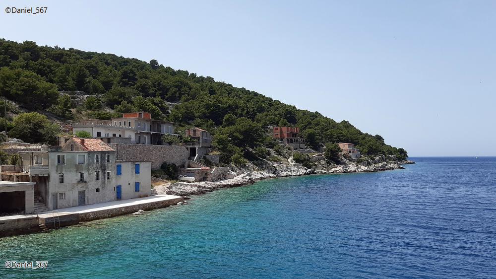 54_Schifffahrt Sibenik Zirje.jpg