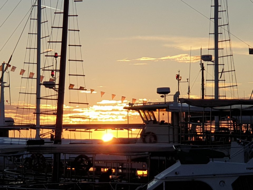 Abendstimmung in Istrien (Marina bei Lanterna)_KLEIN.jpg