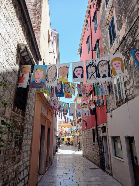 Dalmatien: Šibenik> Stadt