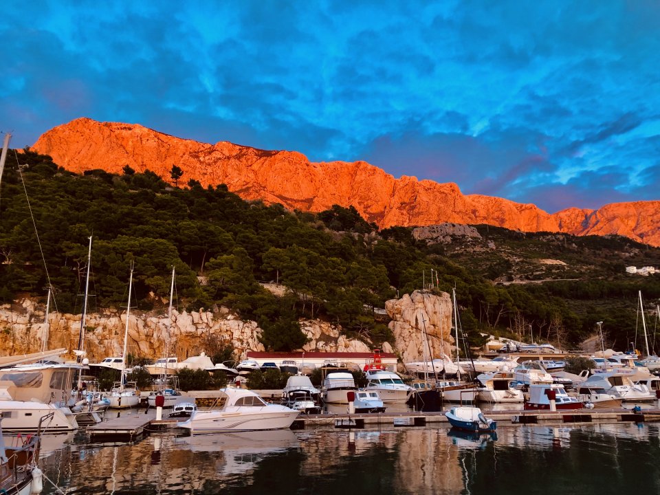 Dalmatien: Baška Voda > Marina Ramova