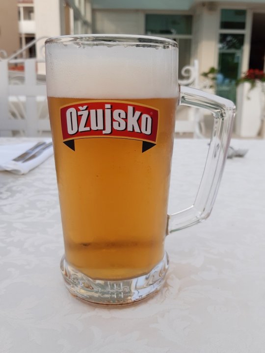 Dalmatien: Baska Voda > Bier.jpg