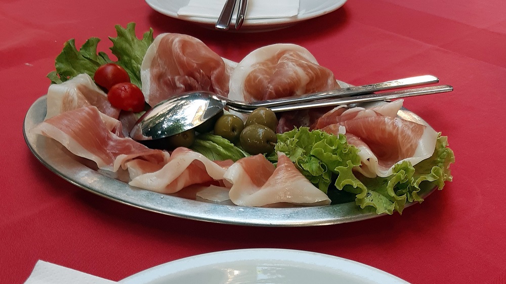 Dalmatien: Baska Voda > Prsut.jpg