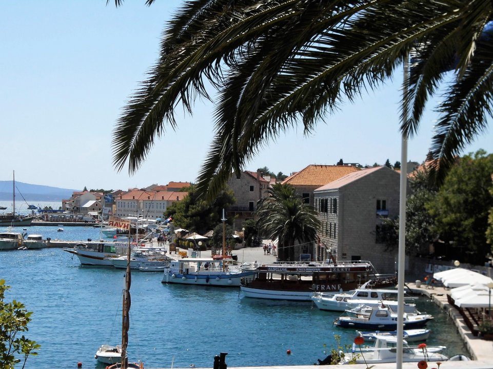 Dalmatien: Brac> Bol> Hafen