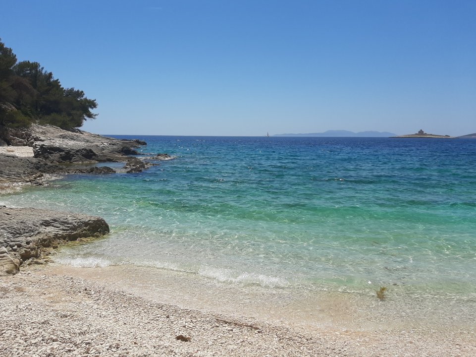 Dalmatien: INSEL HVAR > Strand