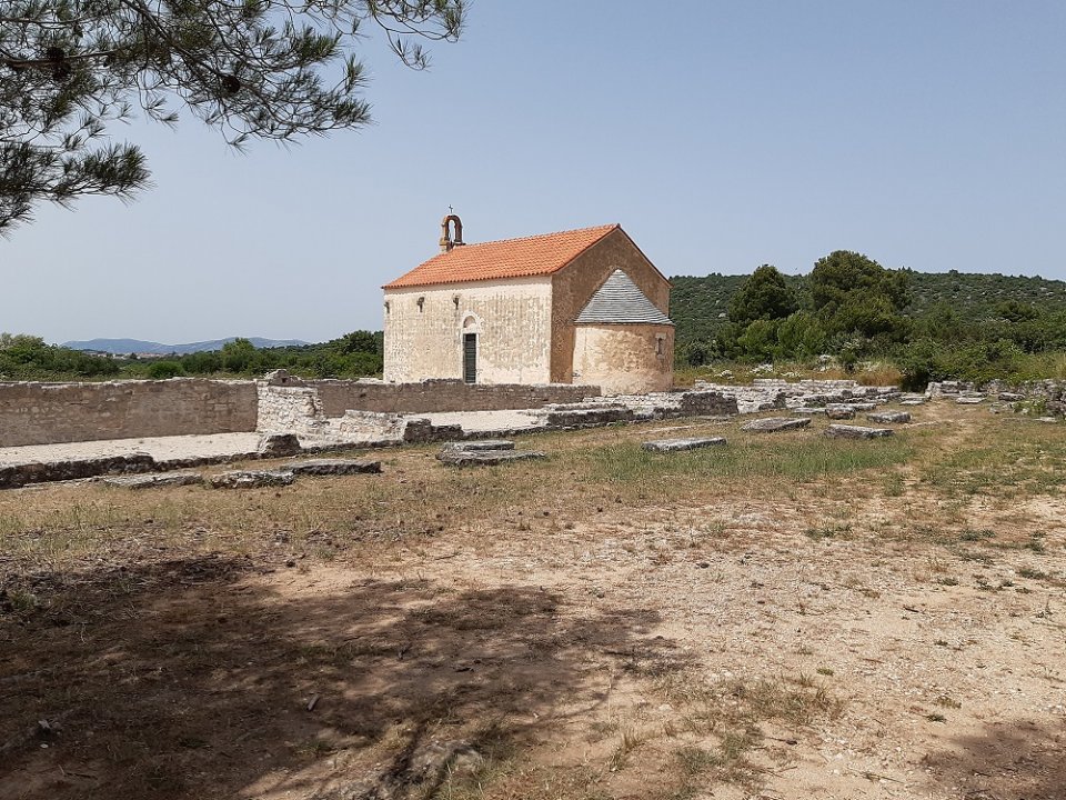 Dalmatien: IVINJ > Ausgrabung.jpg