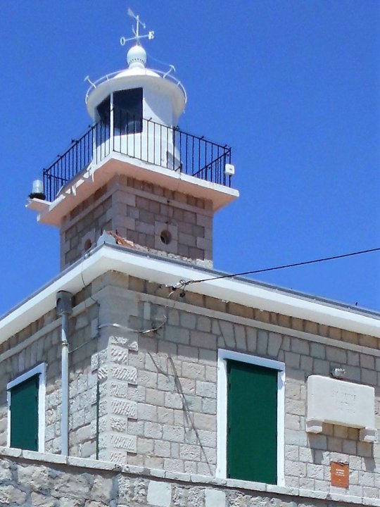 Dalmatien: MAKARSKA> Leuchtturm