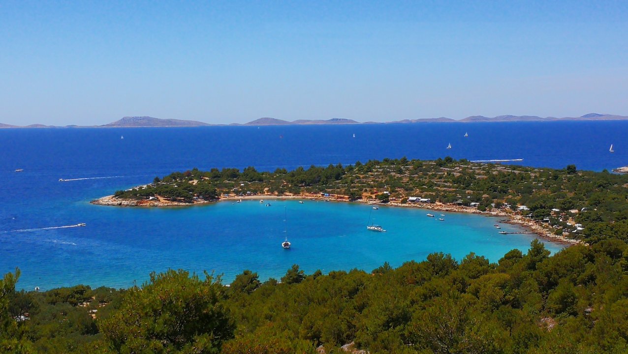 Dalmatien: MURTER > Bucht Kosirina