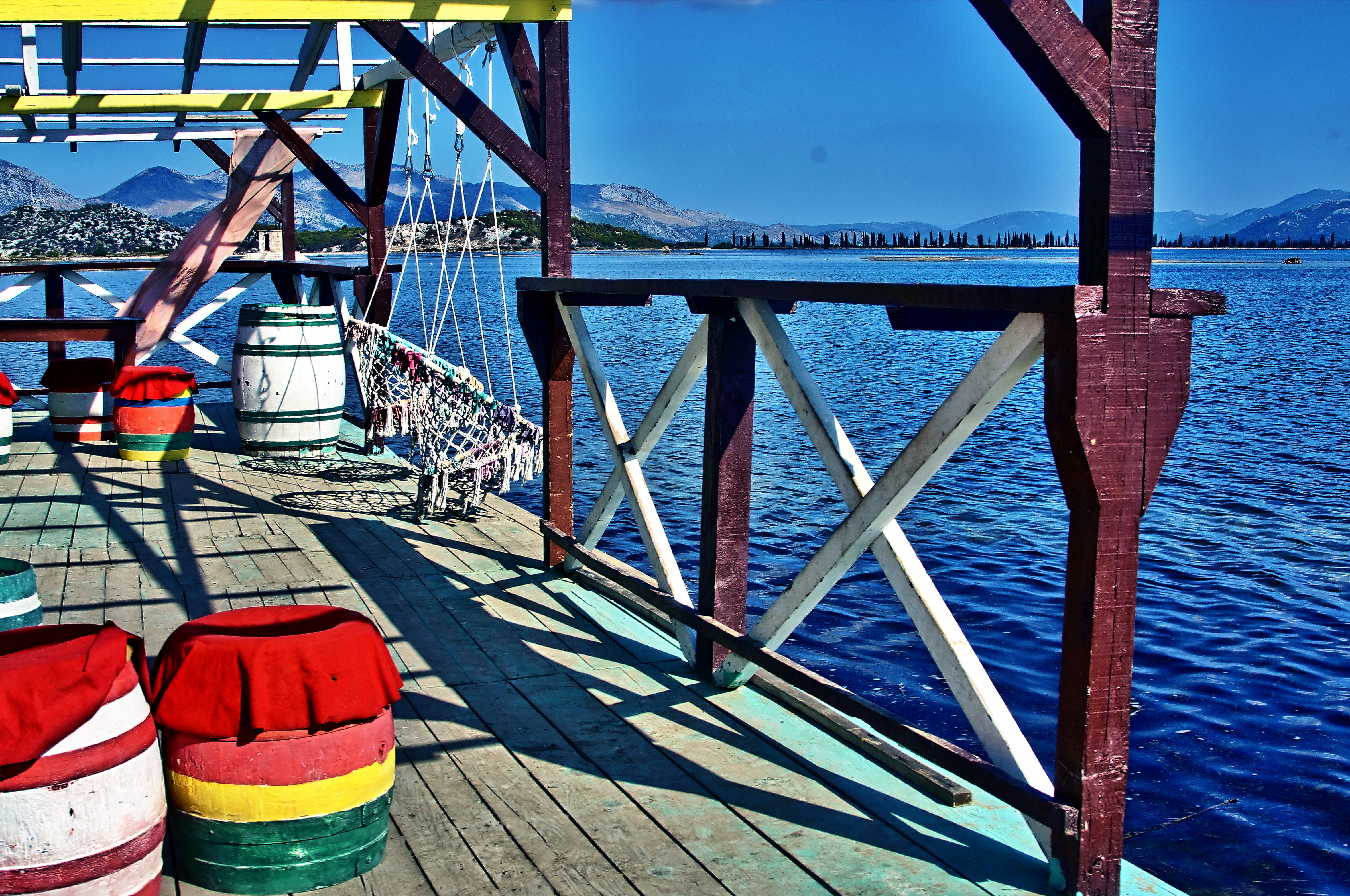 Dalmatien: NERETVA > Surfstation