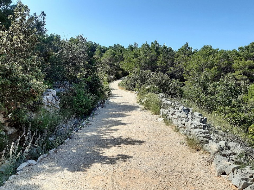 Dalmatien: PIROVAC > Makirina vrh.jpg