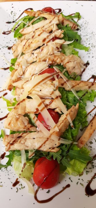 Dalmatien: TROGIER > Salatteller