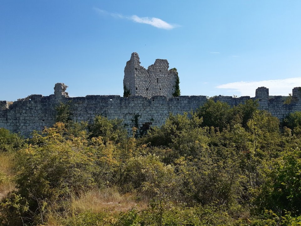 Dalmatien: VRANA > Festung.jpg