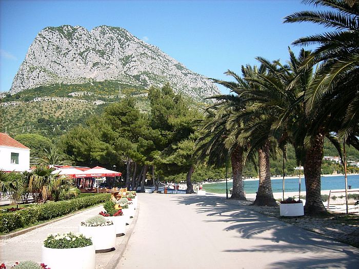 Dalmatien: Zaostrog > Stadtstrand