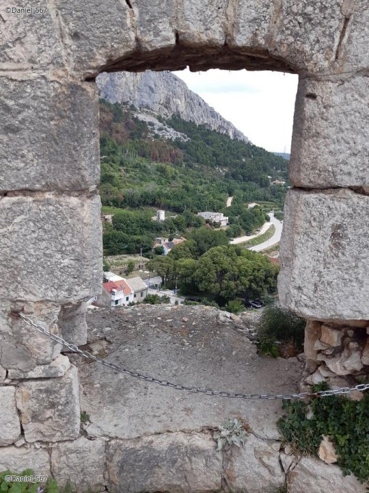 Durchblick Klis 2.jpg