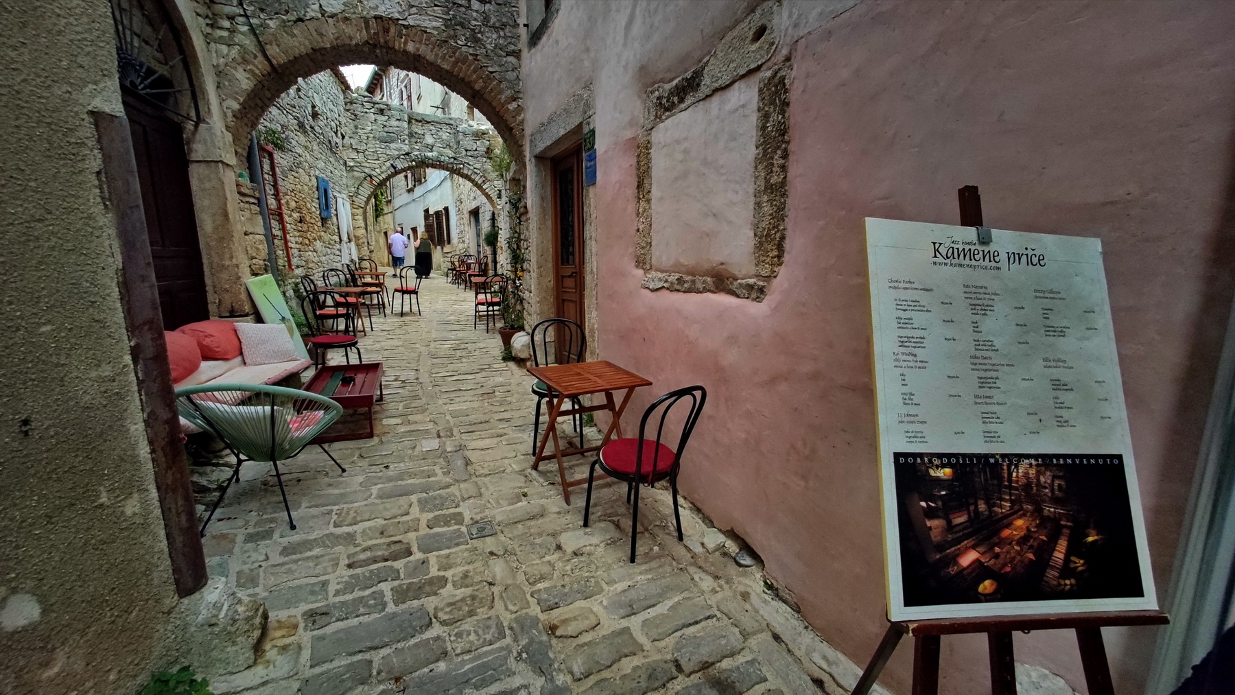 Istrien: BALE > pittoreskes Kleinod