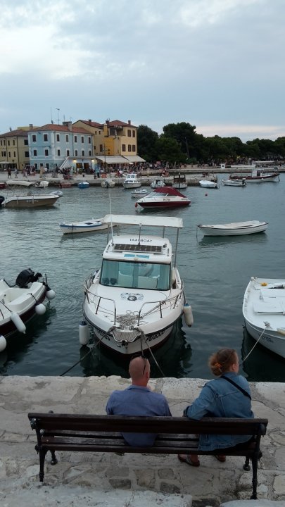Istrien: FAŽANA: Hafen