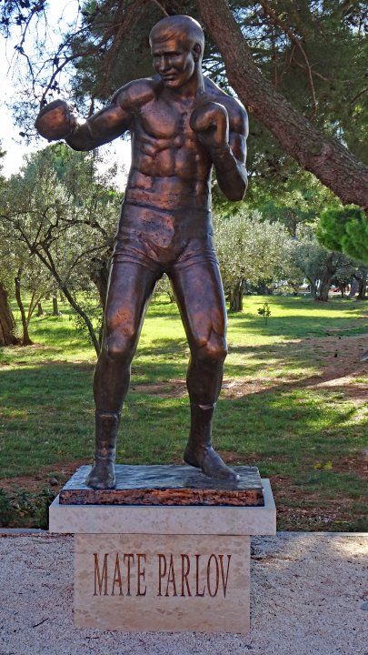 Istrien, Fazana, Mate Parlov.JPG