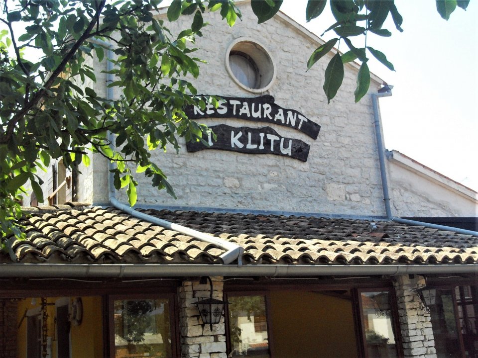 Istrien: FLENGI > Restaurant I Klitu 2.JPG