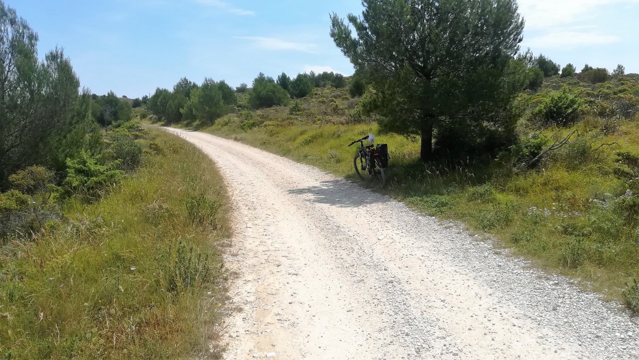 Istrien : KAMENJAK > Radtour
