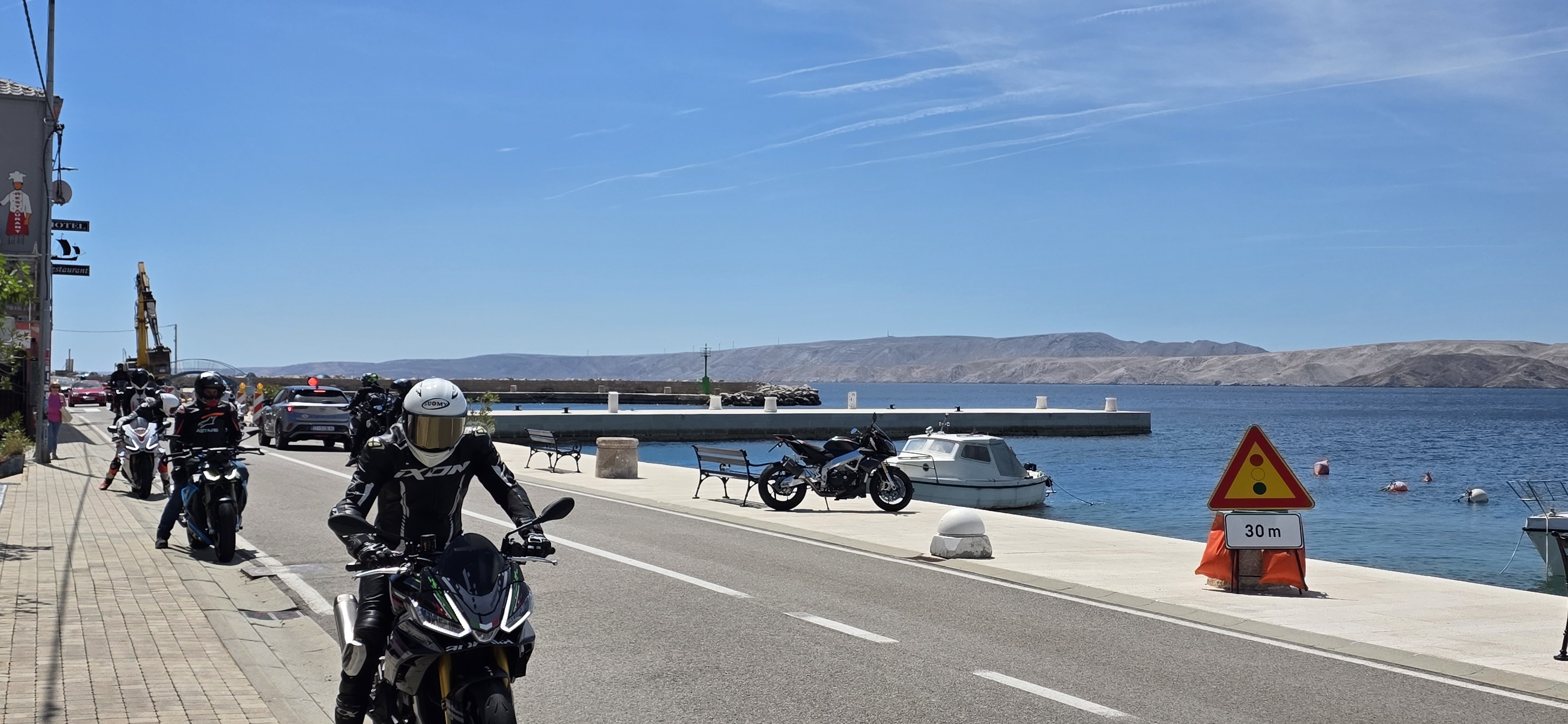 Karlobag viele Motorradfahrer über Pfingsten