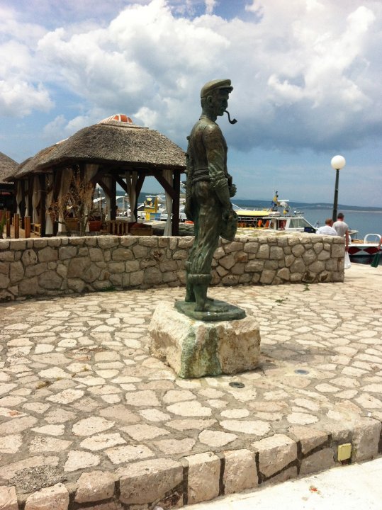 Kvarner: Crikvenica> Hafen> Statue