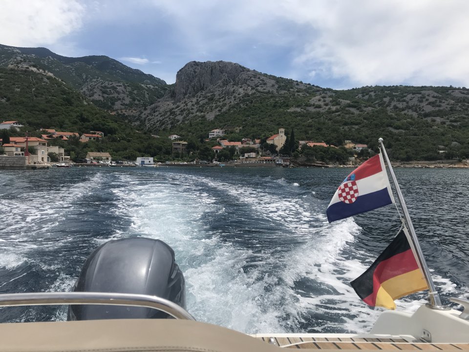 Kvarner: LUKOVO > Bootsfahrt