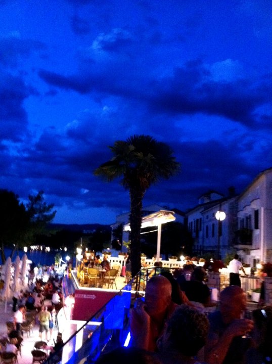 Kvarner: NJIVICE> Hafen