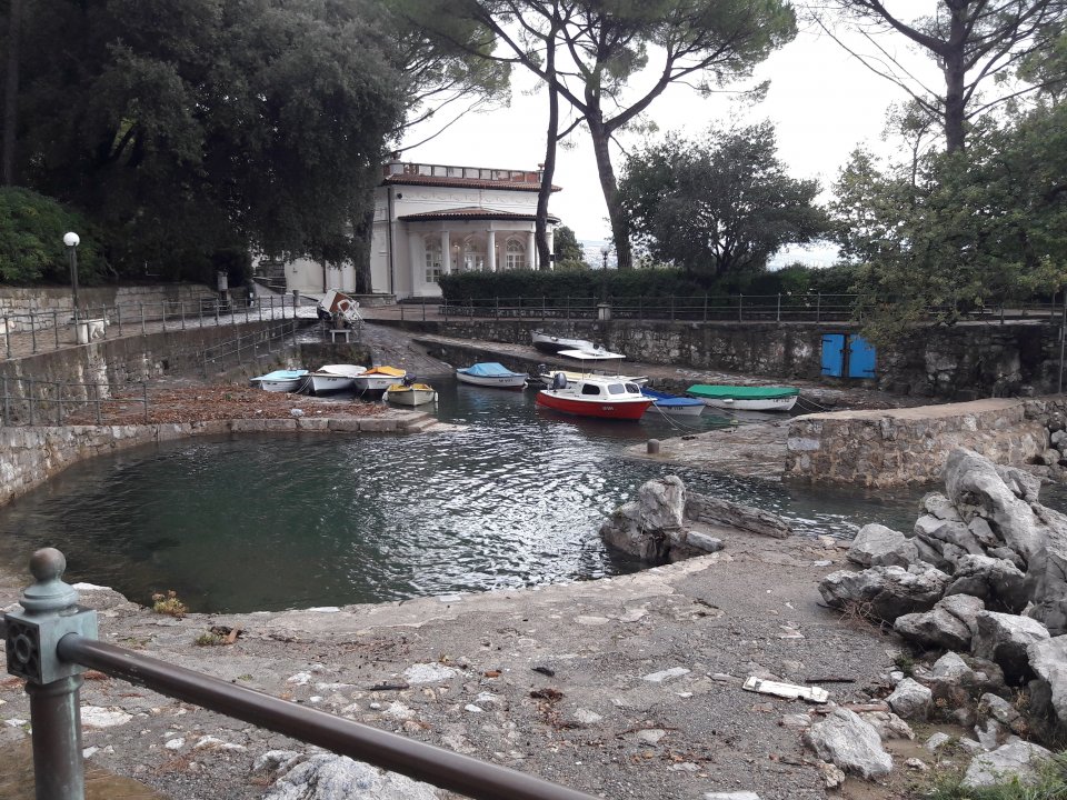 Kvarner: OPATIJA: der kleine Hafen Optija.