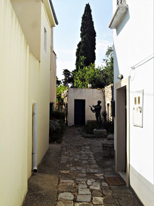 Kvarner: OSOR auf Insel Cres > Altstadtgasse 2.JPG