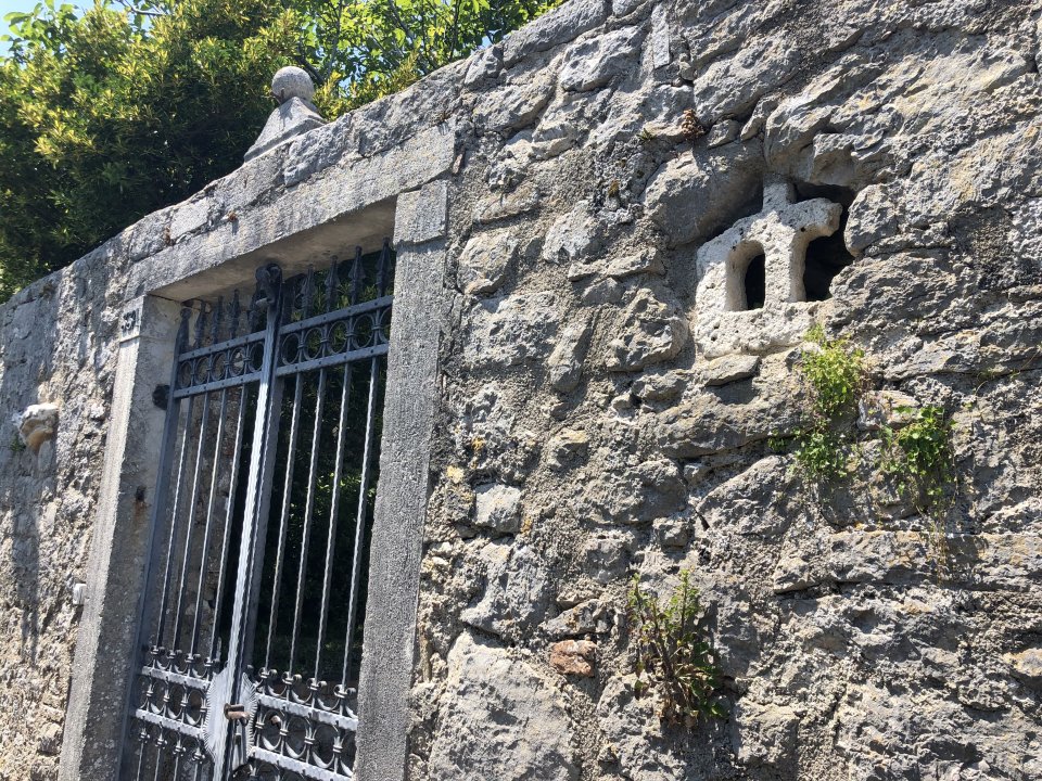 Kvarner: Osor> Religiöses Zeichen