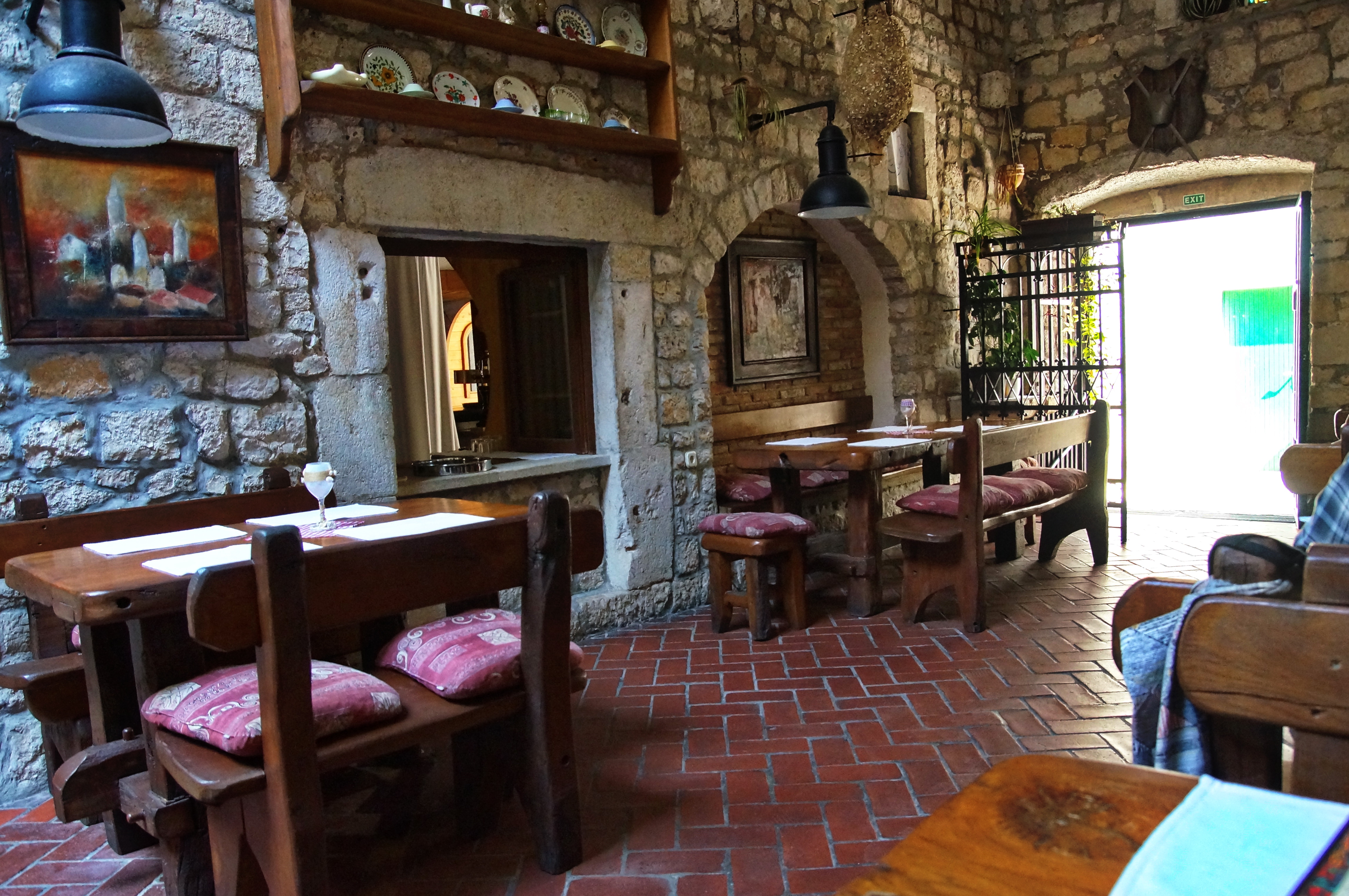 Kvarner: RAB-Stadt > Restaurant