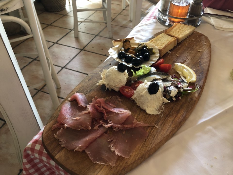 Kvarner: Rijeka > Bistro Mornar -  Morski Pjat