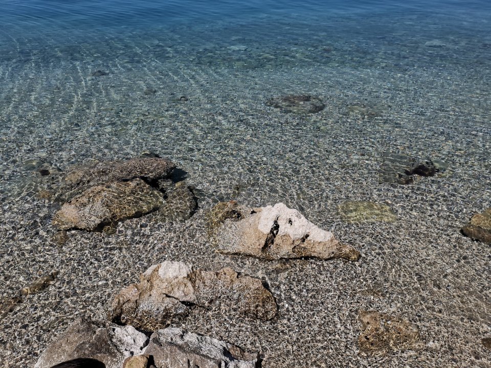 Norddalmatien: Starigrad Paklenica > Beach