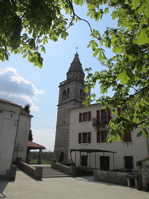 28809972oa.jpg
