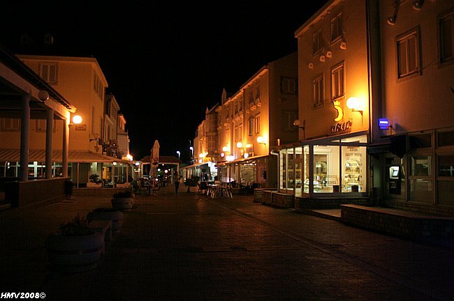 PALIT_bei_Nacht_2008IMG_8931a.jpg