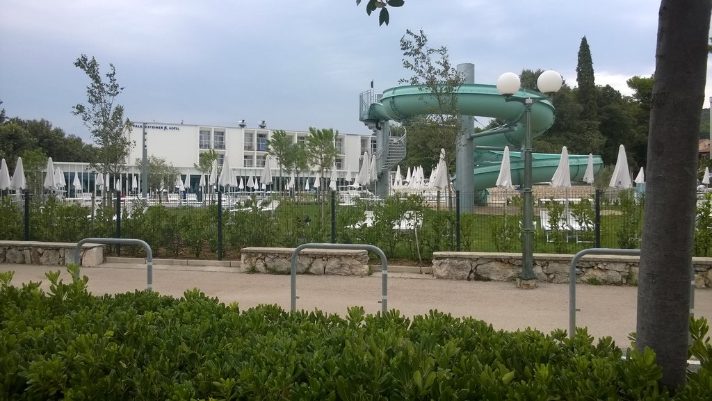 30322061pw.jpg