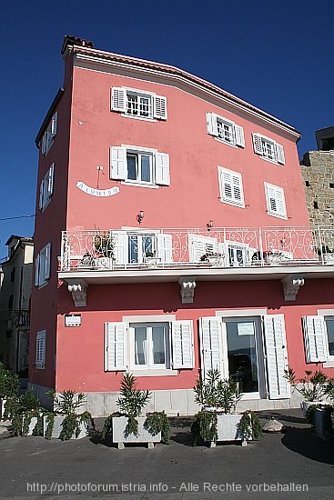 PIRAN_Uferpromenade_Sd_Sonnenuhr_IMG_7394.jpg