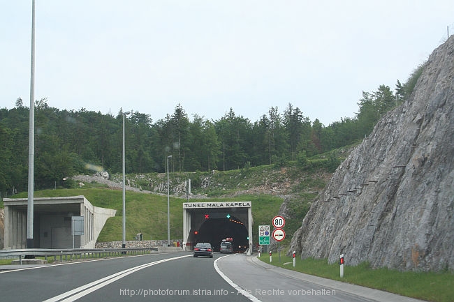 A1_Tunnel_Kapela_Einfahrt_IMG_3753.jpg