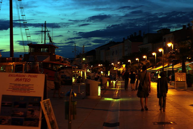 DSC07778-4.jpg