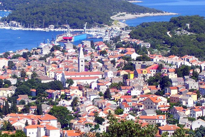 15_Blick_auf_Mali_Losinj.JPG