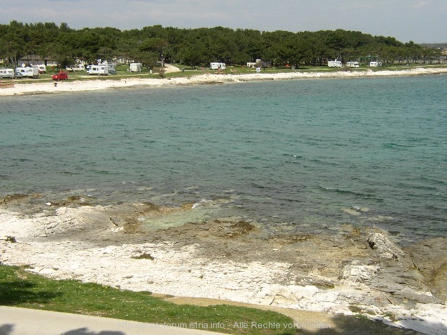 R2006_017.jpg